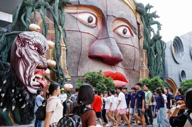 Lễ hội văn hóa Việt Nam 2026 là điểm đến thu hút khách du lịch dịp Tết Dương lịch 2026.