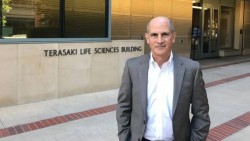 Chuyên gia lão hóa chia sẻ 3 thói quen tuyệt vời giúp tăng tuổi thọ