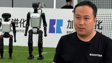 Robot không chỉ biểu diễn mà thi đấu thật ở Trung Quốc