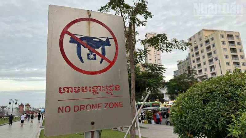 Campuchia cấm sử dụng UAV trên toàn lãnh thổ Campuchia cấm sử dụng UAV trên toàn lãnh thổ