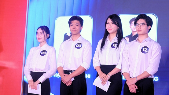 Sinh viên Ngoại thương tỏa sáng với bản lĩnh trí tuệ tại sân khấu Duyên dáng Ngoại thương 2025