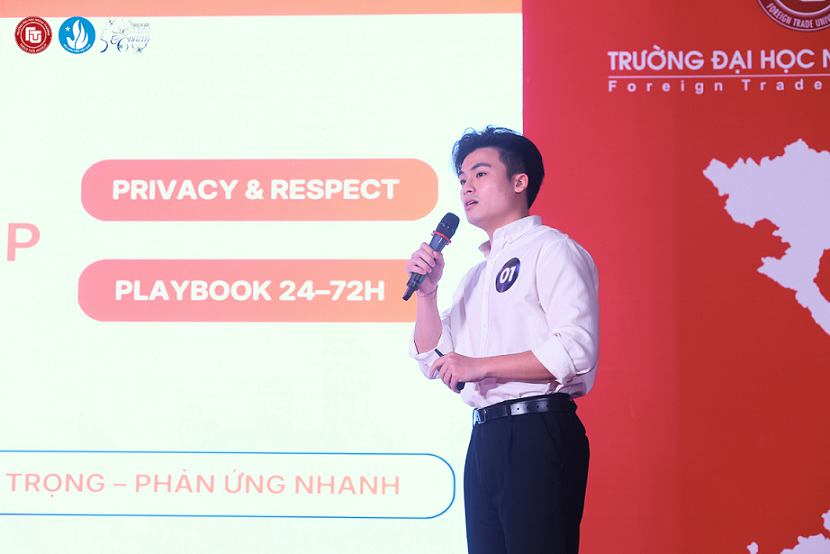 Sinh viên Ngoại thương tỏa sáng với bản lĩnh trí tuệ tại sân khấu Duyên dáng Ngoại thương 2025