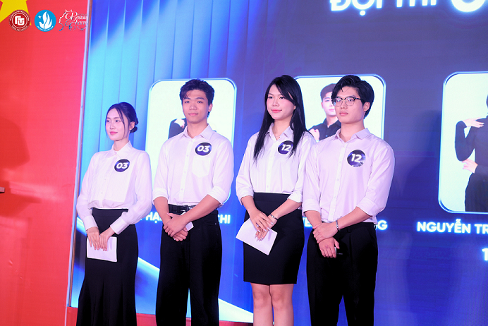 Sinh viên Ngoại thương tỏa sáng với bản lĩnh trí tuệ tại sân khấu Duyên dáng Ngoại thương 2025