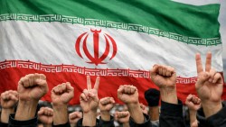 Biểu tình ở Iran: Tehran tuyên bố không khoan nhượng 'phần tử gây bạo loạn', Tổng thống Mỹ phát tín hiệu giữa 'sóng dữ', Israel gửi thông điệp