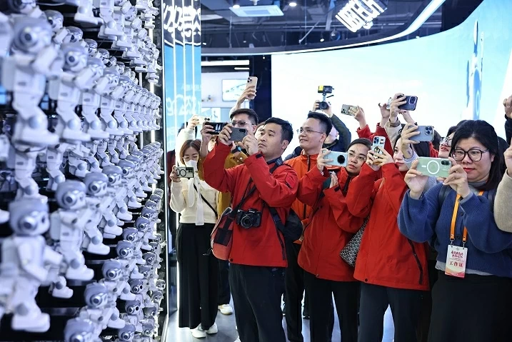 Trải nghiệm khám phá 'thung lũng silicon của Trung Quốc' Trải nghiệm khám phá 'thung lũng silicon của Trung Quốc'