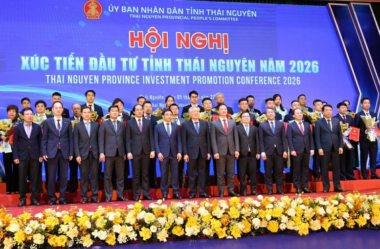 Phó Thủ tướng Thường trực Nguyễn Hòa Bình dự và phát biểu chỉ đạo Hội nghị Xúc tiến đầu tư Tỉnh Thái Nguyên năm 2026