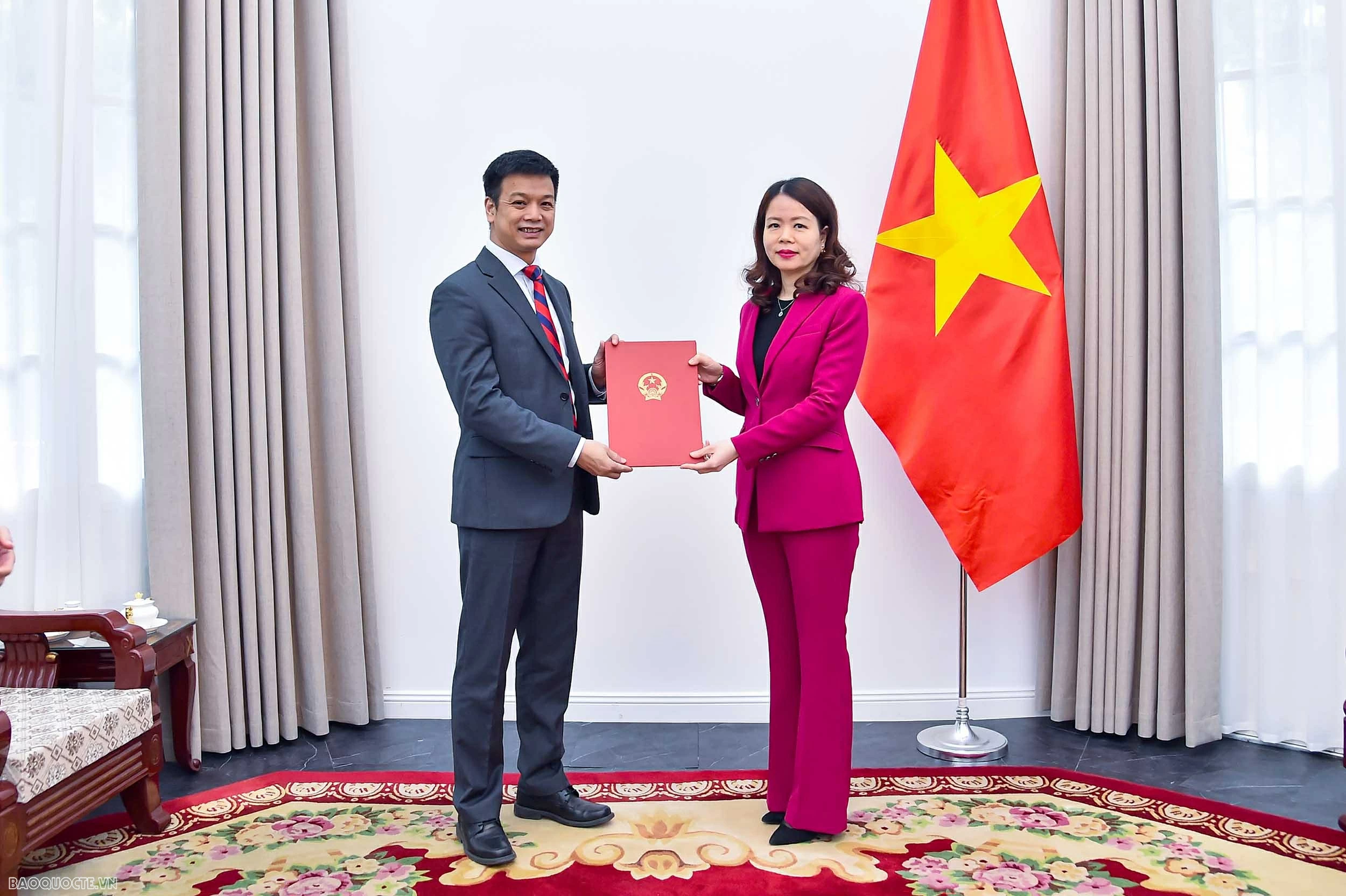 Bộ Ngoại giao tăng cường nhân sự chiến lược cho công tác chuẩn bị Năm APEC Việt Nam 2027 Bộ Ngoại giao tăng cường nhân sự cho công tác chuẩn bị Năm APEC Việt Nam 2027