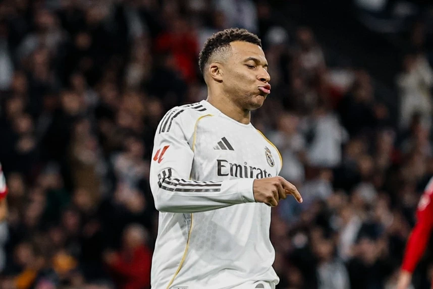 Xác định tình trạng chấn thương xấu của Mbappe