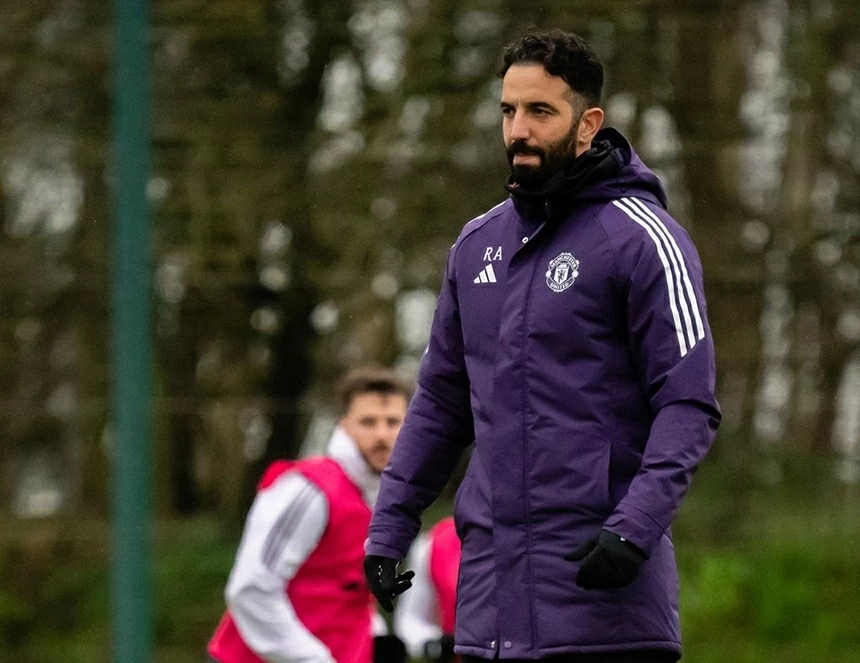 Xếp hạng các bản hợp đồng của HLV Amorim tại Man Utd