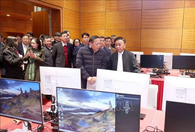 Thường trực Ban Bí thư kiểm tra công tác chuẩn bị Đại hội XIV của Đảng Thường trực Ban Bí thư Trần Cẩm Tú kiểm tra công tác chuẩn bị Đại hội XIV của Đảng