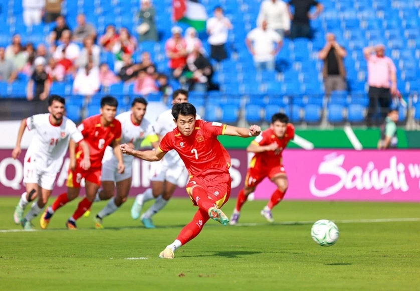 VCK U23 châu Á 2026: U23 Việt Nam khởi đầu thuận lợi VCK U23 châu Á 2026: U23 Việt Nam khởi đầu thuận lợi