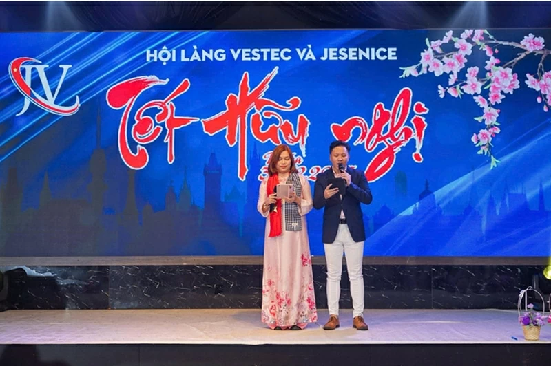 Chương trình “Hội làng VESTEC VÀ JESENICE – TẾT HỮU NGHỊ”.