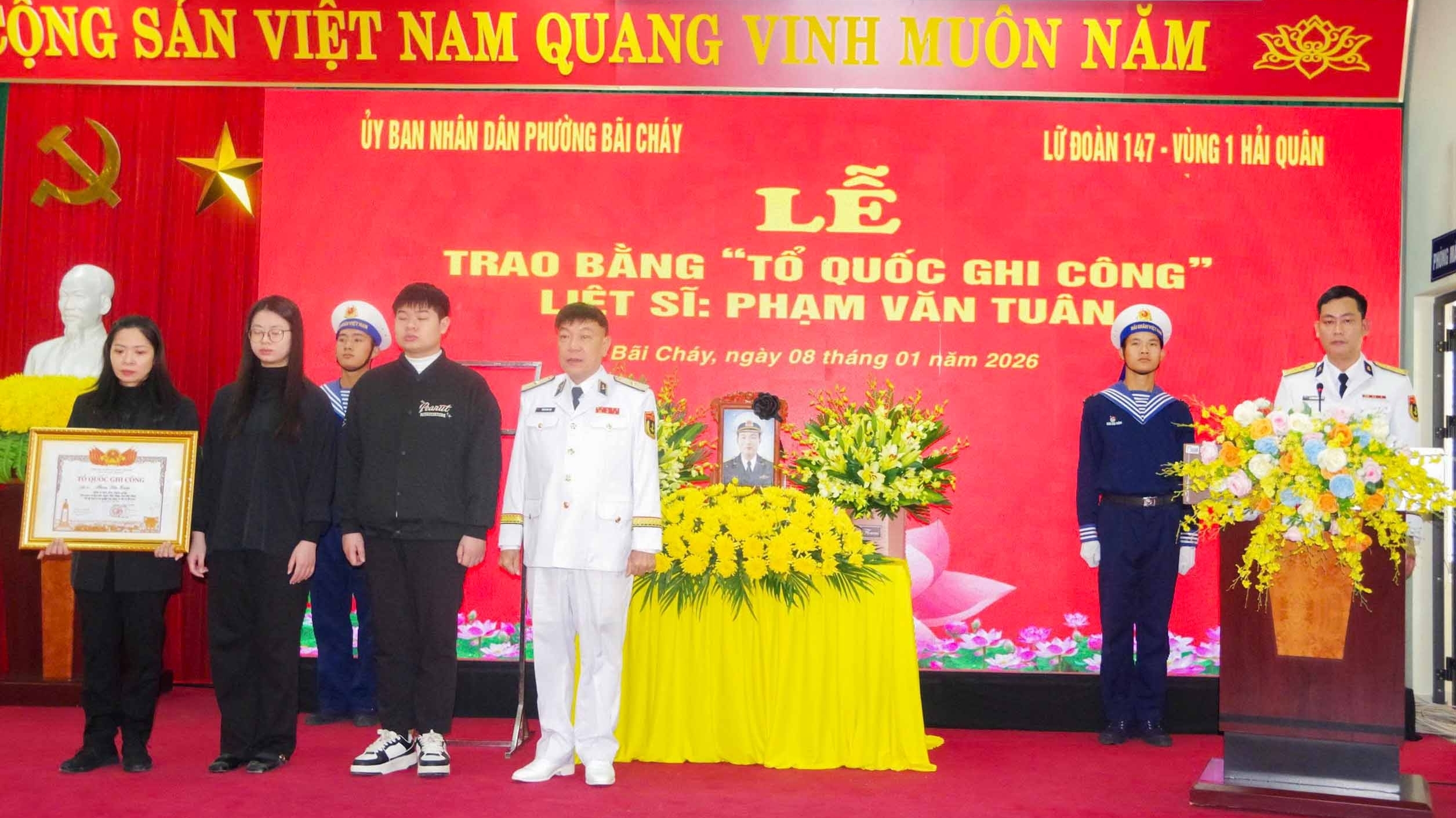 Trao Bằng Tổ quốc ghi công cho chiến sĩ Hải quân hy sinh tại Trường Sa