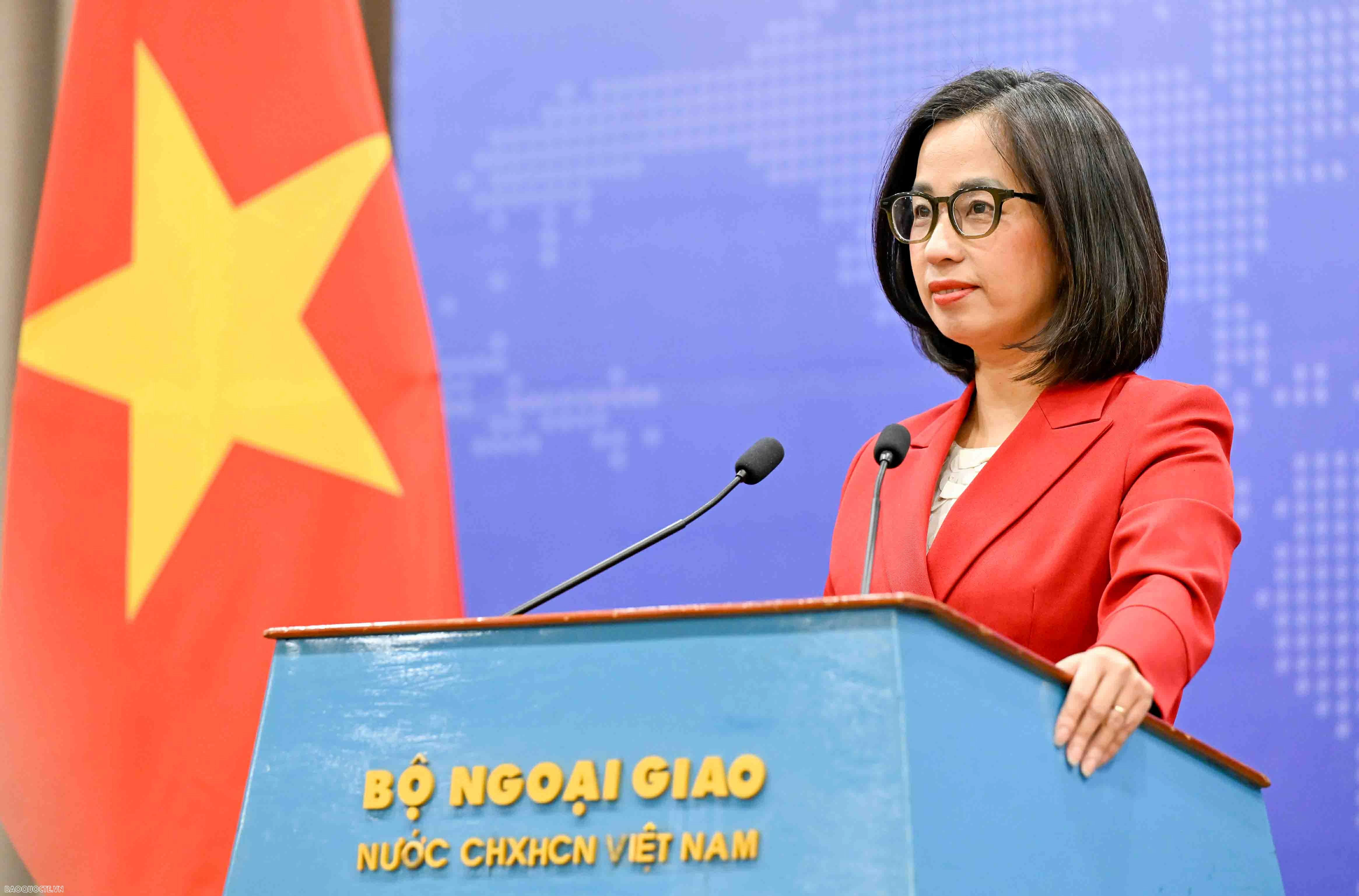 Quốc tế coi Việt Nam là điểm sáng tăng trưởng kinh tế