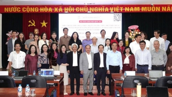 Hoàn thiện thể chế về quyền con người, quyền công dân so với yêu cầu phát triển nhanh và bền vững của đất nước