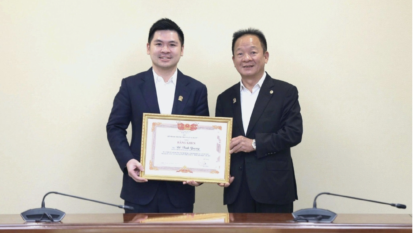 Ông Đỗ Vinh Quang làm Phó Chủ tịch Hiệp hội Doanh nghiệp nhỏ và vừa Hà Nội