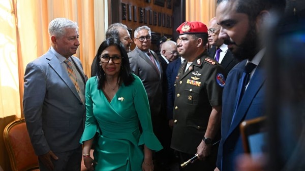 Thượng viện Mỹ có động thái kiềm chế quyền lực quân sự của Tổng thống Trump, Venezuela thông báo về tù nhân chính trị