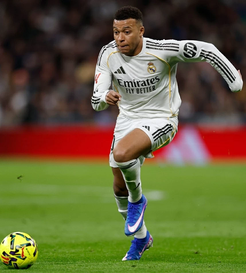 Mbappe tức tốc sang Saudi Arabia tham dự El Clasico