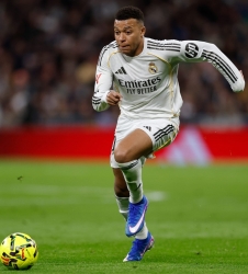 Mbappe tức tốc sang Saudi Arabia tham dự El Clasico