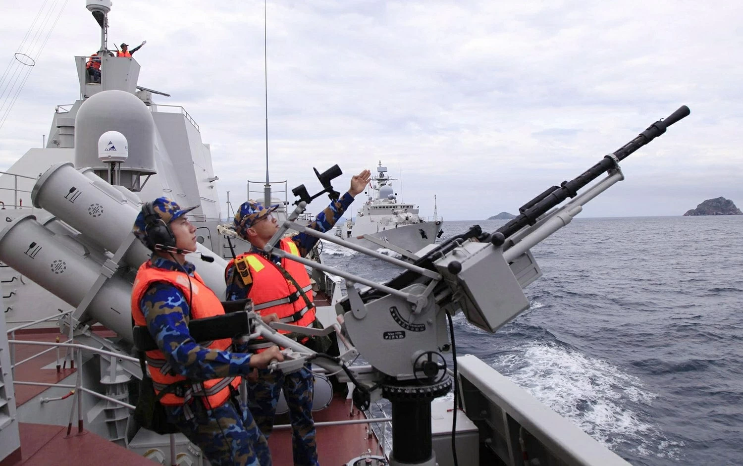 Lữ đoàn 162 – Lữ đoàn thép nơi đầu sóng Lữ đoàn 162 – Lữ đoàn thép nơi đầu sóng