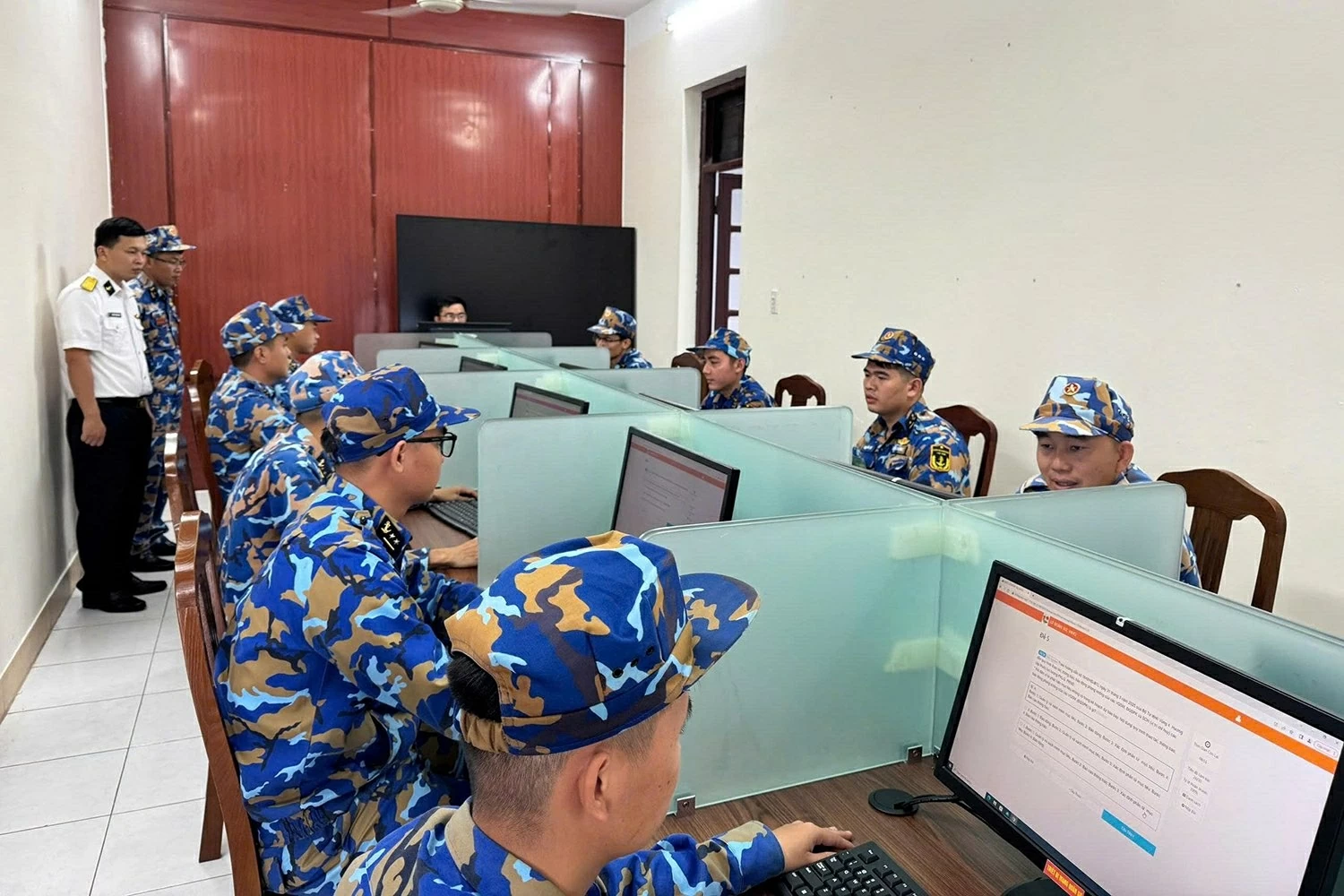 Lữ đoàn 162 – Lữ đoàn thép nơi đầu sóng Lữ đoàn 162 – Lữ đoàn thép nơi đầu sóng