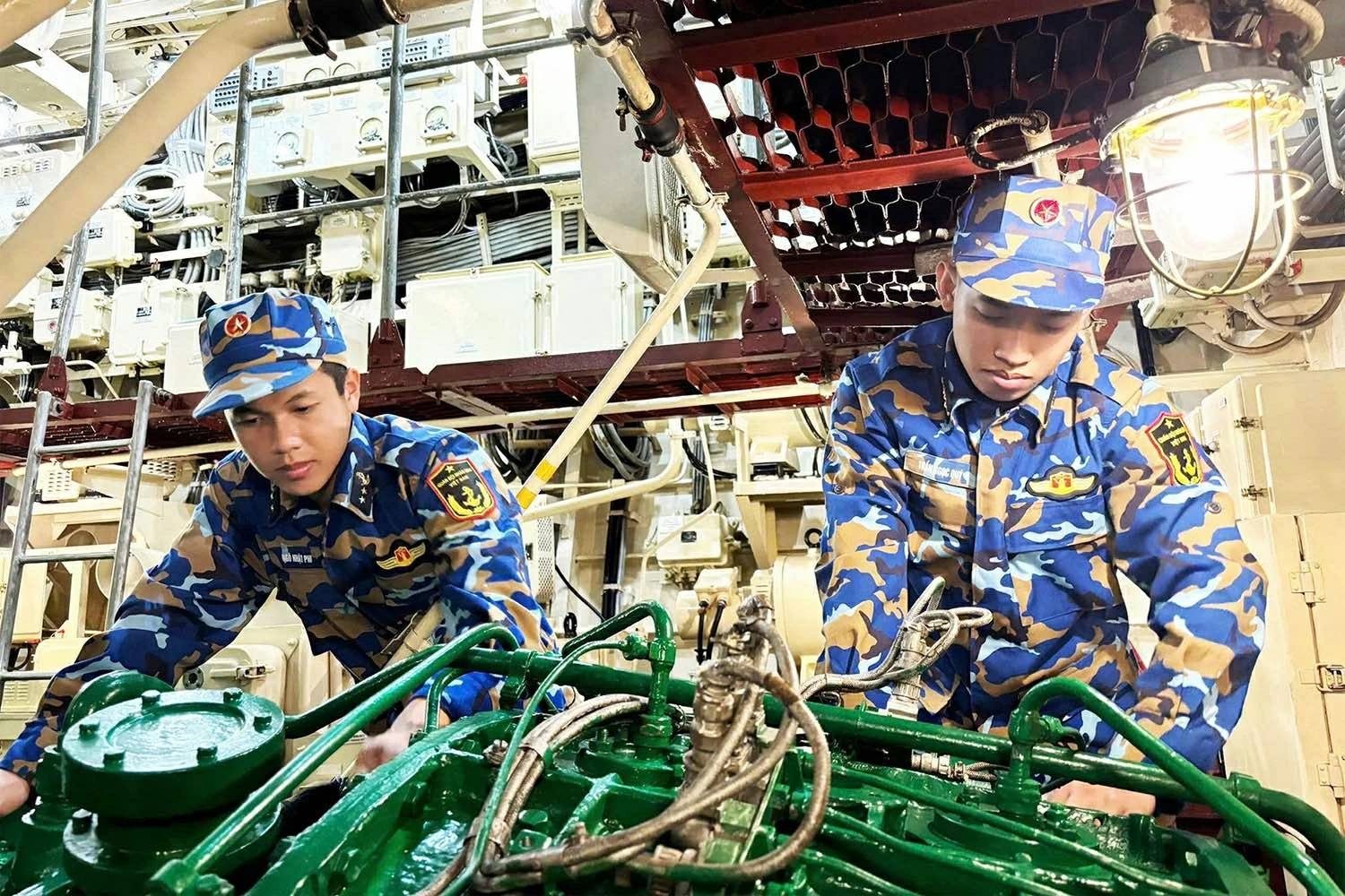 Lữ đoàn 162 – Lữ đoàn thép nơi đầu sóng