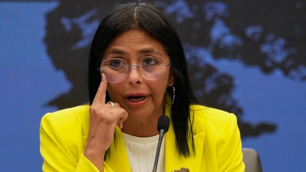 Tình hình Venezuela: Tổng thống lâm thời ra tuyên bố không khuất phục bất chấp áp lực từ Mỹ, bắt đầu nỗ lực tái thiết