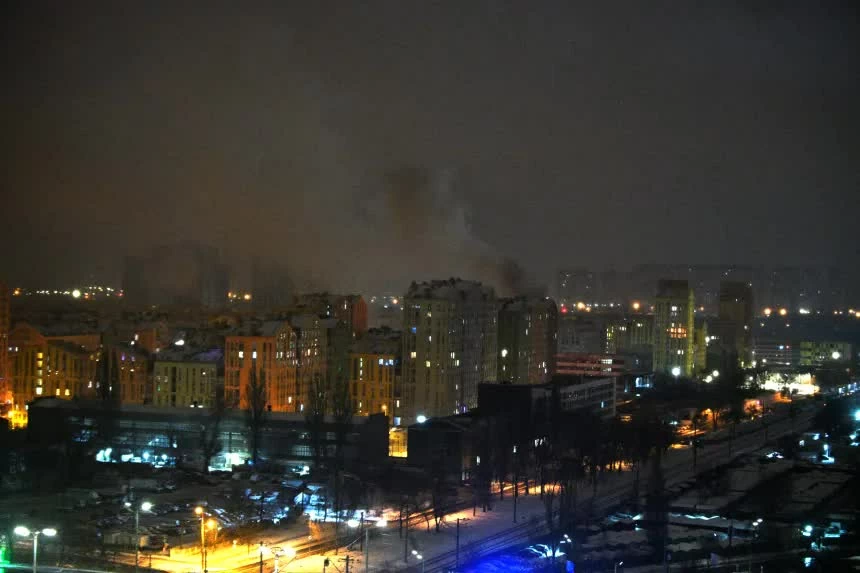 Nga tấn công ồ ạt Ukraine trả đũa vụ Ukraine tấn công nơi ở của Tổng thống Putin, tung vũ khí siêu thanh 'khủng' Oreshnik Nga tấn công ồ ạt Ukraine trả đũa vụ Ukraine tấn công nơi ở của Tổng thống Putin, tung vũ khí siêu thanh 'khủng' Oreshnik