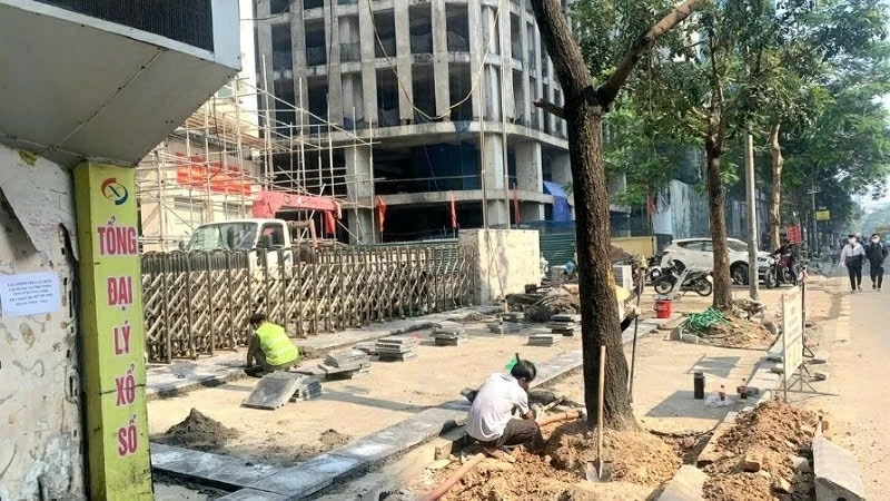 Đại hội XIV của Đảng: Bảo đảm an toàn giao thông và mỹ quan đô thị, Hà Nội tạm dừng đào đường, hè đường từ ngày 16/1 Đại hội XIV của Đảng: Bảo đảm an toàn giao thông và mỹ quan đô thị, Hà Nội tạm dừng đào đường, hè đường từ ngày 16/1