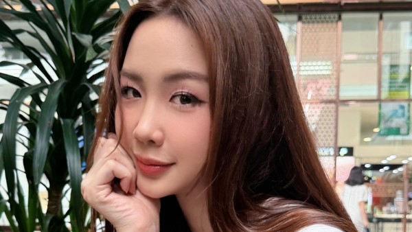 Sao Việt: Hoa hậu Bảo Ngọc đẹp dịu dàng, Hoa hậu Tiểu Vy đẹp mơ màng