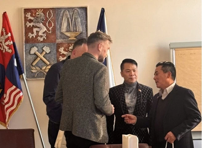 KARLOVY VARY: Điểm hẹn giao thoa văn hoá Việt Nam tại châu Âu