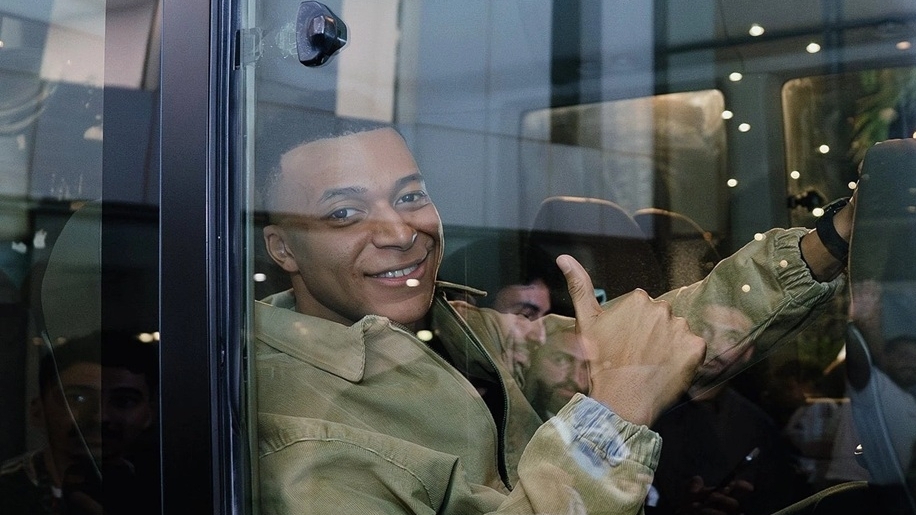 Siêu cúp Tây Ban Nha: Mbappe phải tiêm thuốc giảm đau, đá 1 trận rồi nghỉ 2 trận?