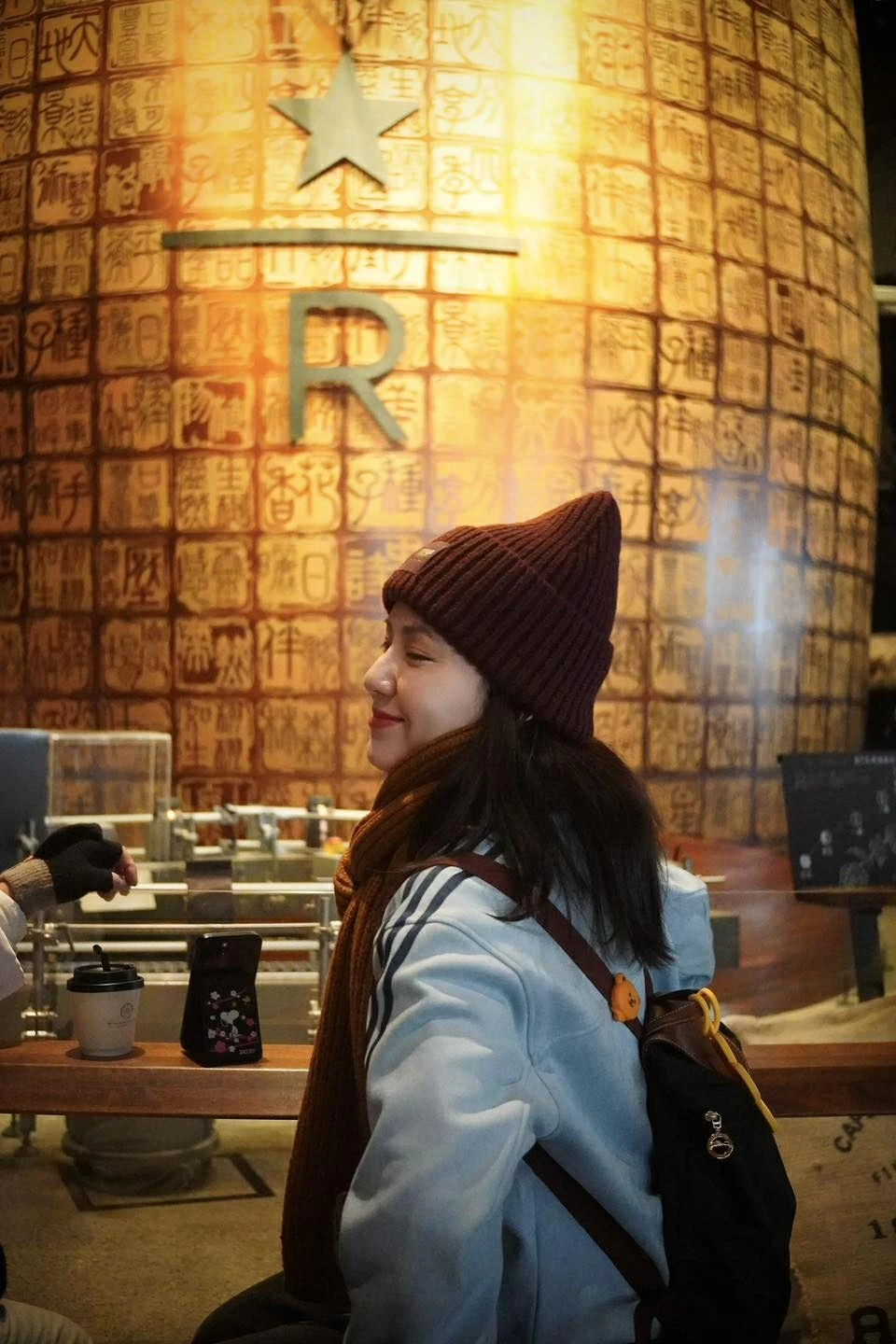 Sao Việt: Hoa hậu Đỗ Hà, Kỳ Duyên thu hút mọi ánh nhìn