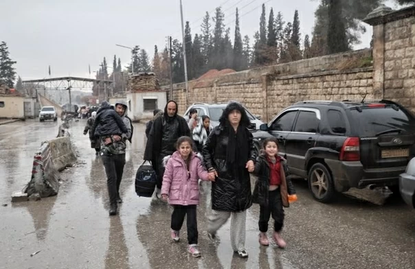 Tình hình Syria: Quân đội tuyên bố mở chiến dịch tấn công lực lượng SDF ở Aleppo, châu Âu khẳng định làm mọi việc hỗ trợ tái thiết Tình hình Syria: Quân đội tuyên bố mở chiến dịch tấn công lực lượng SDF ở Aleppo, châu Âu khẳng định làm mọi việc hỗ trợ tái thiết