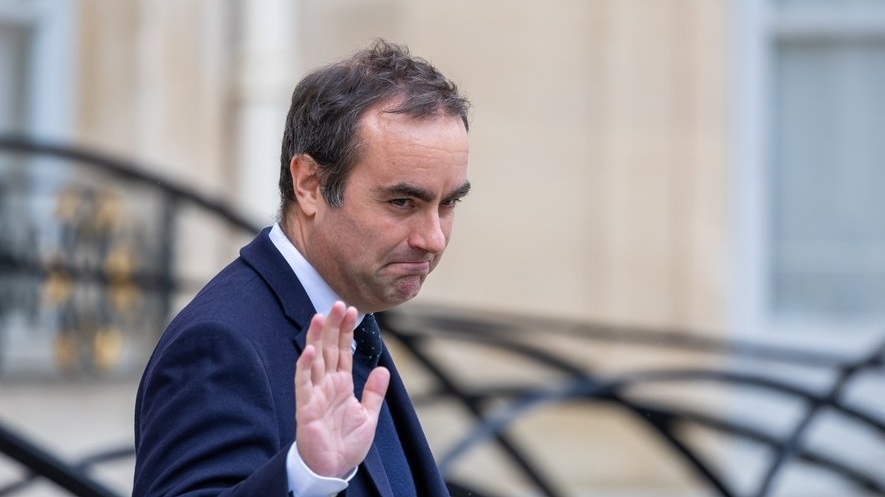 Chính phủ Pháp phát tín hiệu 'cứng' trước nguy cơ bị bỏ phiếu bất tín nhiệm, xem xét một kịch bản