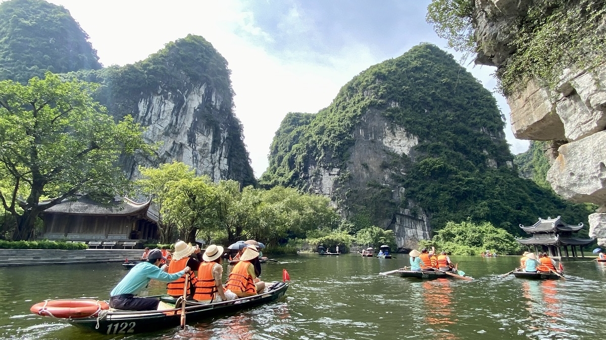 Truyền thông Anh ca ngợi vẻ đẹp và sự hiếu khách của Việt Nam