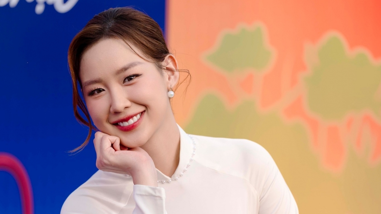 Ngắm nét dịu dàng của Hoa hậu Bảo Ngọc