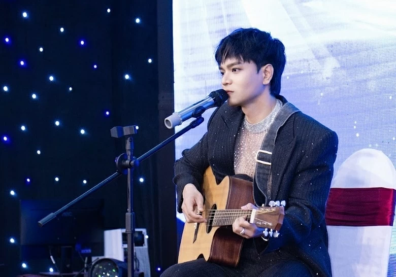 Á vương Manhunt Vietnam Vũ Linh Á vương Manhunt Vietnam Vũ Linh