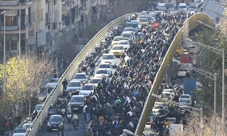 Mỹ áp dụng biện pháp khẩn cấp liên quan đến doanh thu dầu mỏ của Venezuela