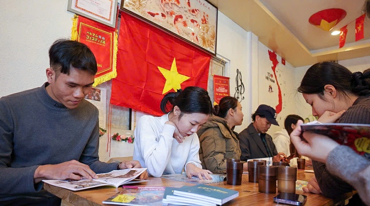 Ngày hội thu hút sự tham gia của đông đảo bà con người Việt, đặc biệt là lớp thanh niên, sinh viên và các gia đình trẻ đang sinh sống, học tập và làm việc tại khu vực Kansai. (Nguồn: LSQ Osaka)