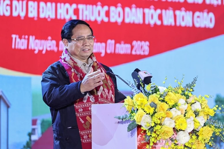 Thủ tướng Chính phủ Phạm Minh Chính phát biểu tại Lễ khởi công. (Ảnh: Nhật Bắc) Thủ tướng Chính phủ Phạm Minh Chính phát biểu tại Lễ khởi công. (Ảnh: Nhật Bắc)