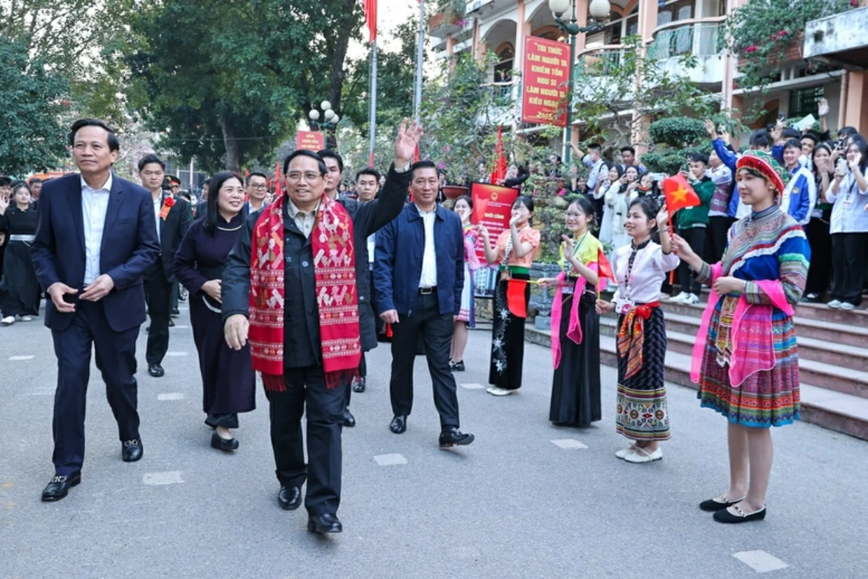 Thủ tướng Phạm Minh Chính tới dự lễ khởi công 3 dự án đầu tư cơ sở vật chất cho các trường chuyên biệt. (Ảnh: Nhật Bắc) Thủ tướng Phạm Minh Chính tới dự lễ khởi công 3 dự án đầu tư cơ sở vật chất cho các trường chuyên biệt. (Ảnh: Nhật Bắc)