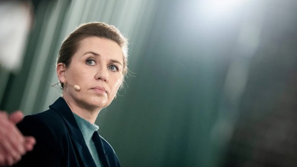 Mỹ chưa từ bỏ khả năng tấn công Greenland: Thủ tướng Đan Mạch cảnh báo 'thời điểm quyết định', châu Âu tính đòn đối đầu NATO-Mỹ?