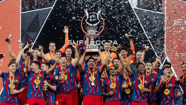 Barca đạt thành tích vô tiền khoáng hậu ở El Clasico