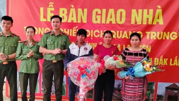 'Chiến dịch Quang Trung': Tỉnh Đắk Lắk dự kiến ngày 19/1 cơ bản hoàn thành, bàn giao 16 căn nhà xây dựng trong khu tái định cư
