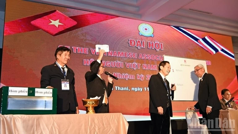 Đại hội Hội Người Việt Nam toàn Thái Lan nhiệm kỳ 2026-2028 thành công tốt đẹp, đóng góp thiết thực, ý nghĩa chào mừng Đại lần thứ XIV của Đảng Đại hội Hội Người Việt Nam toàn Thái Lan nhiệm kỳ 2026-2028 thành công tốt đẹp, đóng góp thiết thực, ý nghĩa chào mừng Đại lần thứ XIV của Đảng
