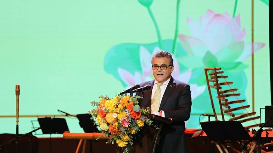 Đặc sắc giao lưu nghệ thuật quốc tế Chào năm mới 2026 chào mừng Đại hội XIV của Đảng Đặc sắc giao lưu nghệ thuật quốc tế Chào năm mới 2026 chào mừng Đại hội XIV của Đảng