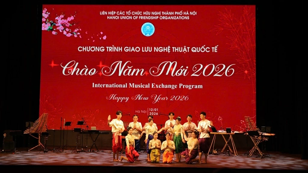 Đặc sắc giao lưu nghệ thuật quốc tế Chào năm mới 2026 chào mừng Đại hội XIV của Đảng