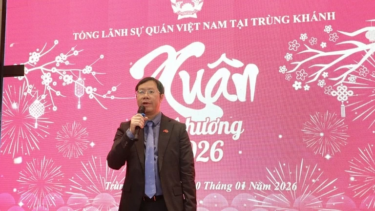 Xuân Quê hương đầu tiên của kiều bào ở Trùng Khánh