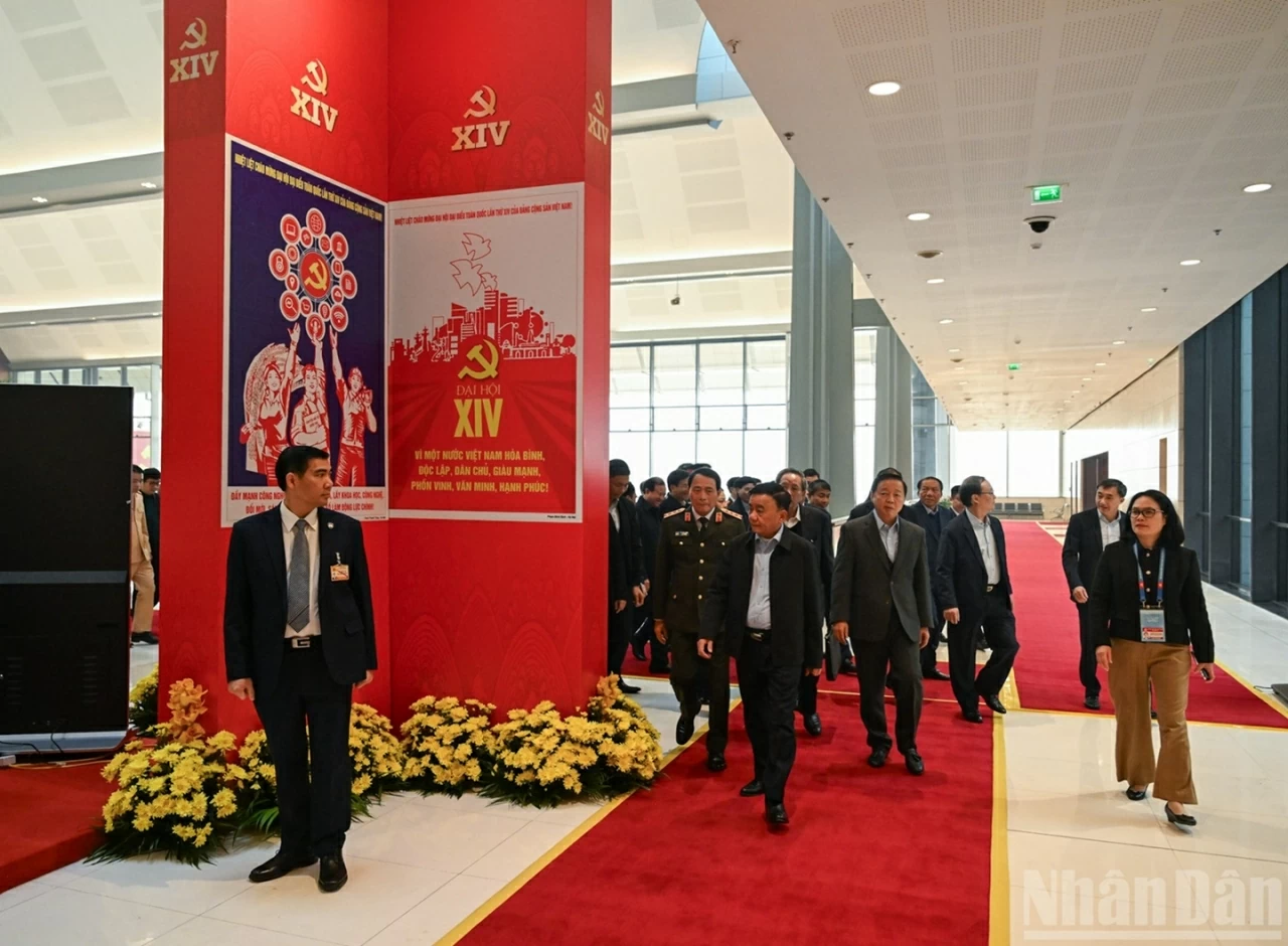 Thường trực Ban Bí thư: Bảo đảm an ninh, an toàn tuyệt đối cho Đại hội XIV Thường trực Ban Bí thư: Bảo đảm an ninh, an toàn tuyệt đối cho Đại hội XIV